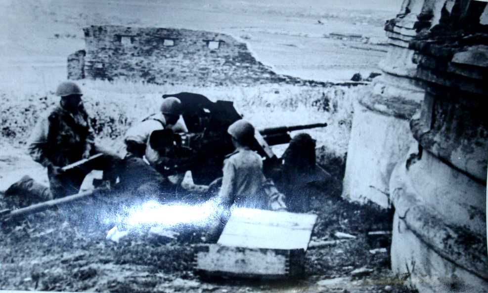 . ,  
      ()
   (-, )      ()
XVI -  XX .
     -    , 1943 .
            